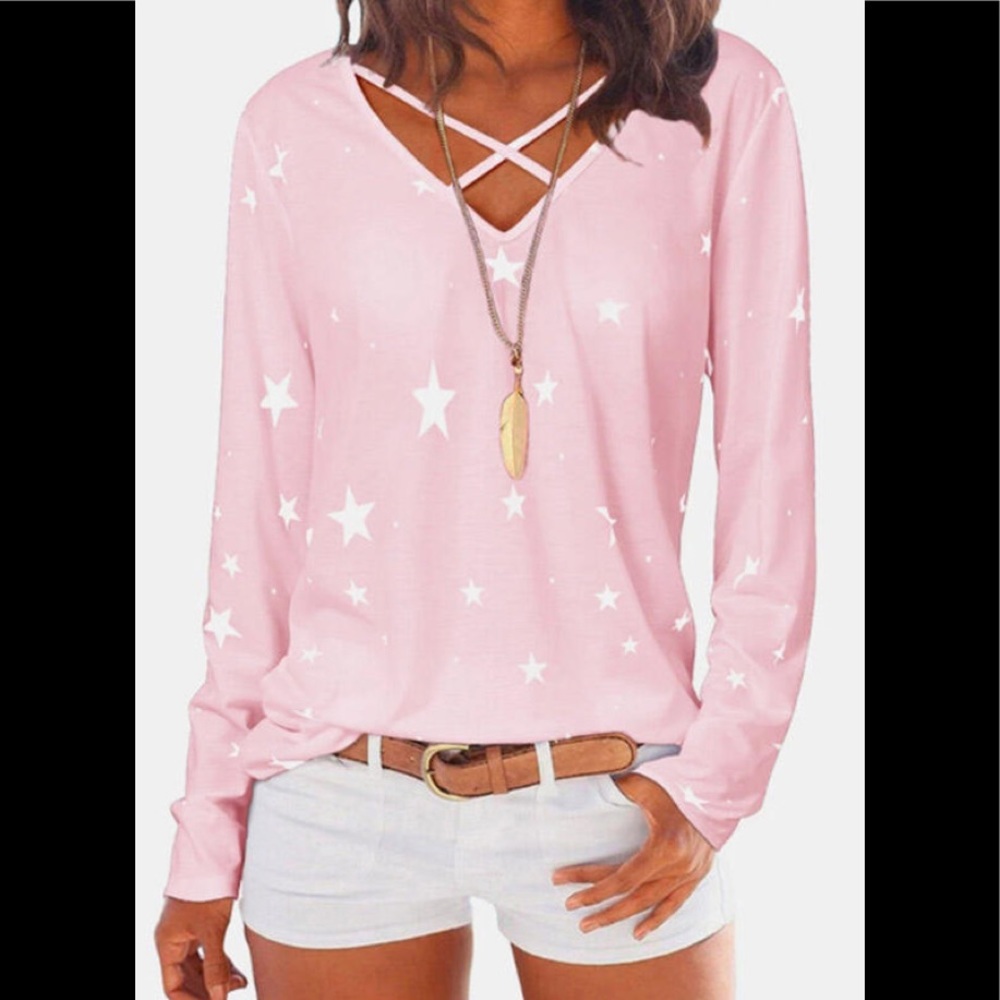 Pink Star print V-Neck Long Sleeve Casual Blouse. NWT